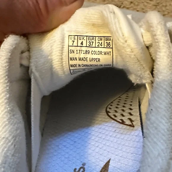 BOGO !!! Sketchers Arch Fit Arcade - Picture 7 of 14